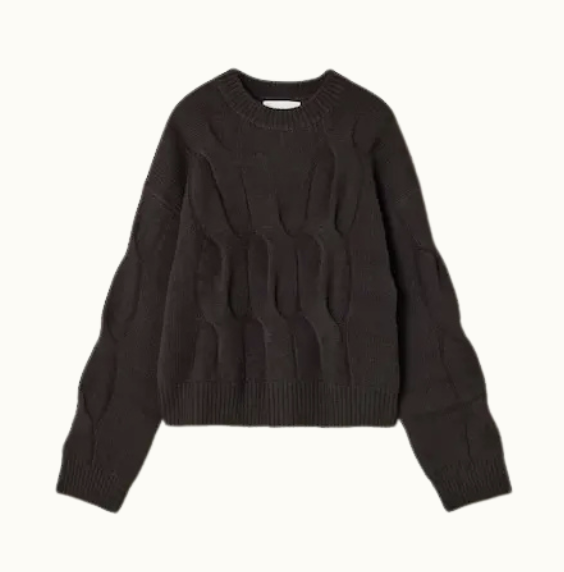 Brun cashmere tröja från Lisa Yang.