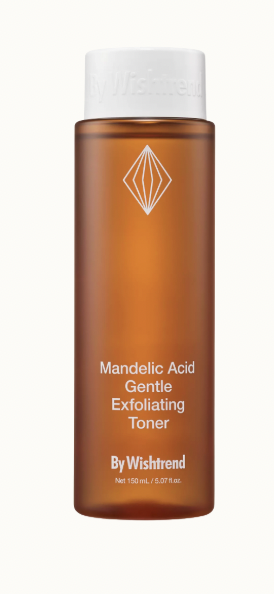 Ansiktsvatten i en brun, transparent flaska med vit kord. Mandelic-Acid-Gentle-Exfoliating-Toner