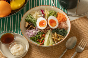 En hälsosam måltid med mycket färg enligt "Regnbågs konceptet" som används i restaurangen på RXV.