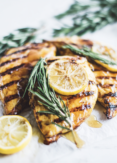 Grillad kycklingfilé med rosmarin och citron