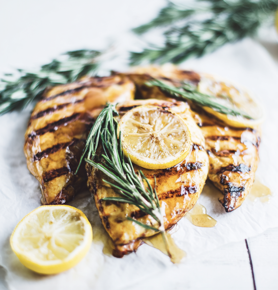 Grillad kycklingfilé med rosmarin och citron